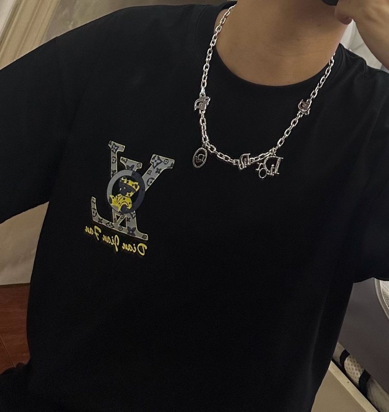 chr1st1an D10r necklaces